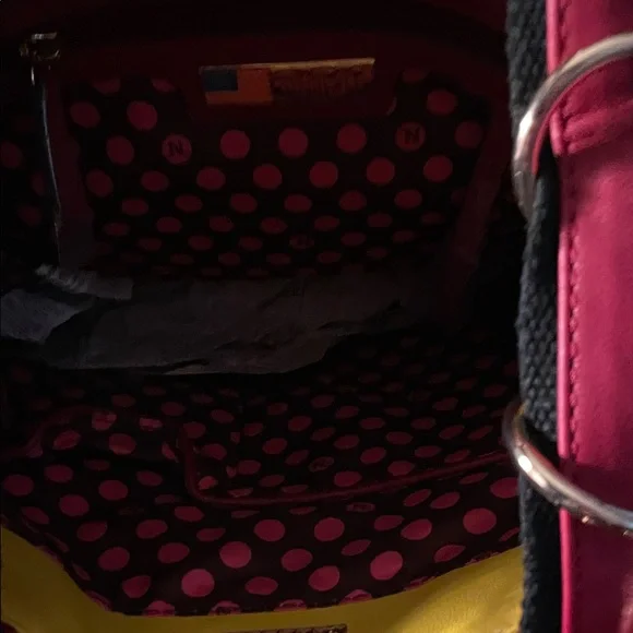 Nicole Lee Black & Red Dreamcatcher Shoulder Tote - Picture 2 of 6